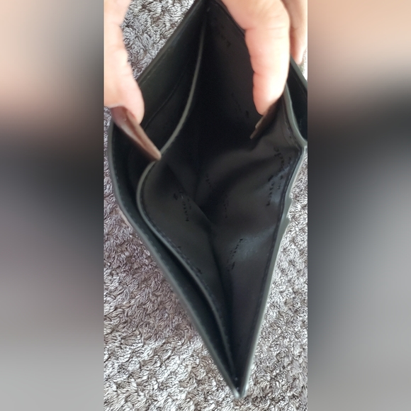 Kate Spade Wallet - Picture 4 of 5